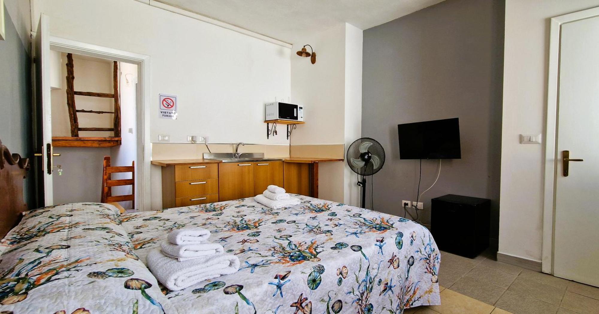 3 Mini Studios In Siniscola Buitenkant foto